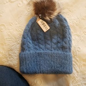 Ladies Pom Pom Cable Knit Winter Hat